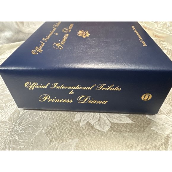 Official International Tributes to Princess Diana Postal Commemorative Society - Picture 6 of 12